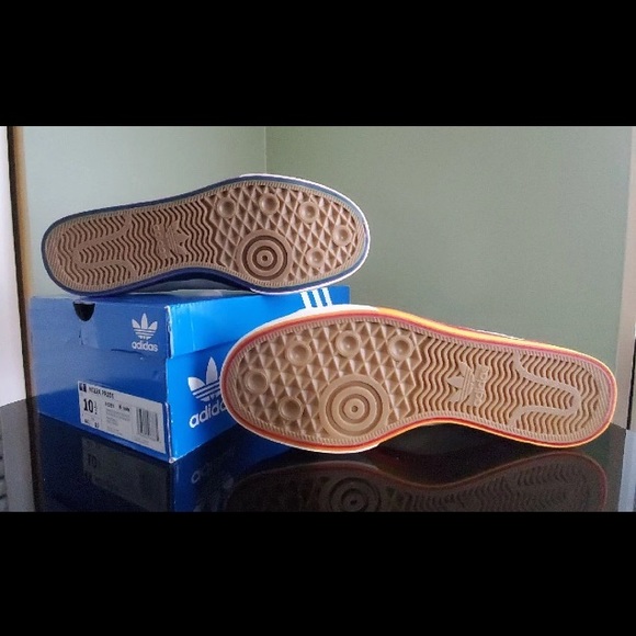 Adidas Nizza Pride Color: White w/Multi Color - Picture 3 of 3